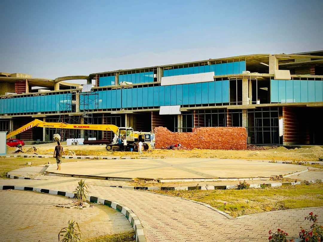 Mega Mall - المول الضخم